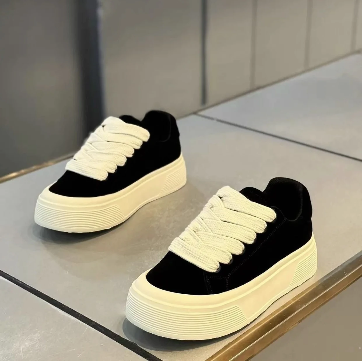 The Elevation Board Shoe